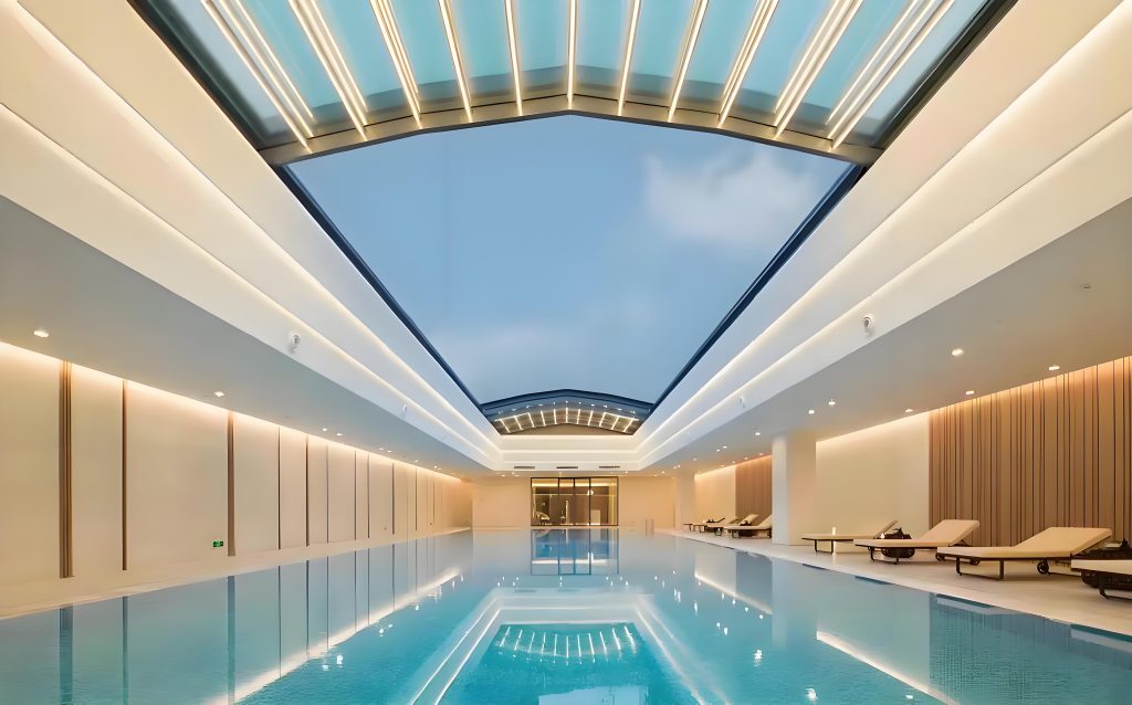 Retractable Pool Enclosures