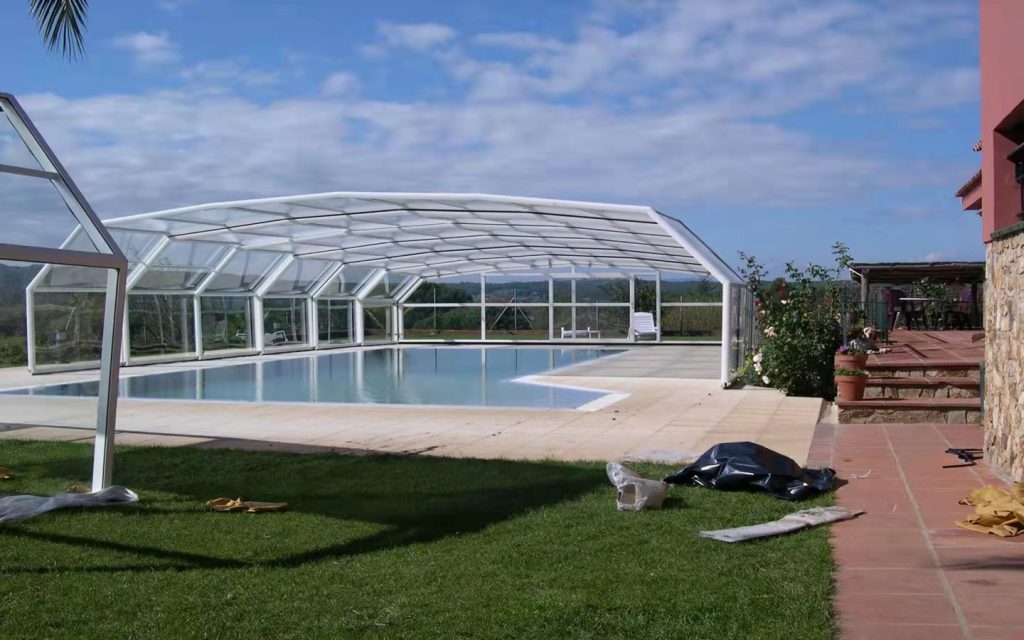 telescopic pool enclosures