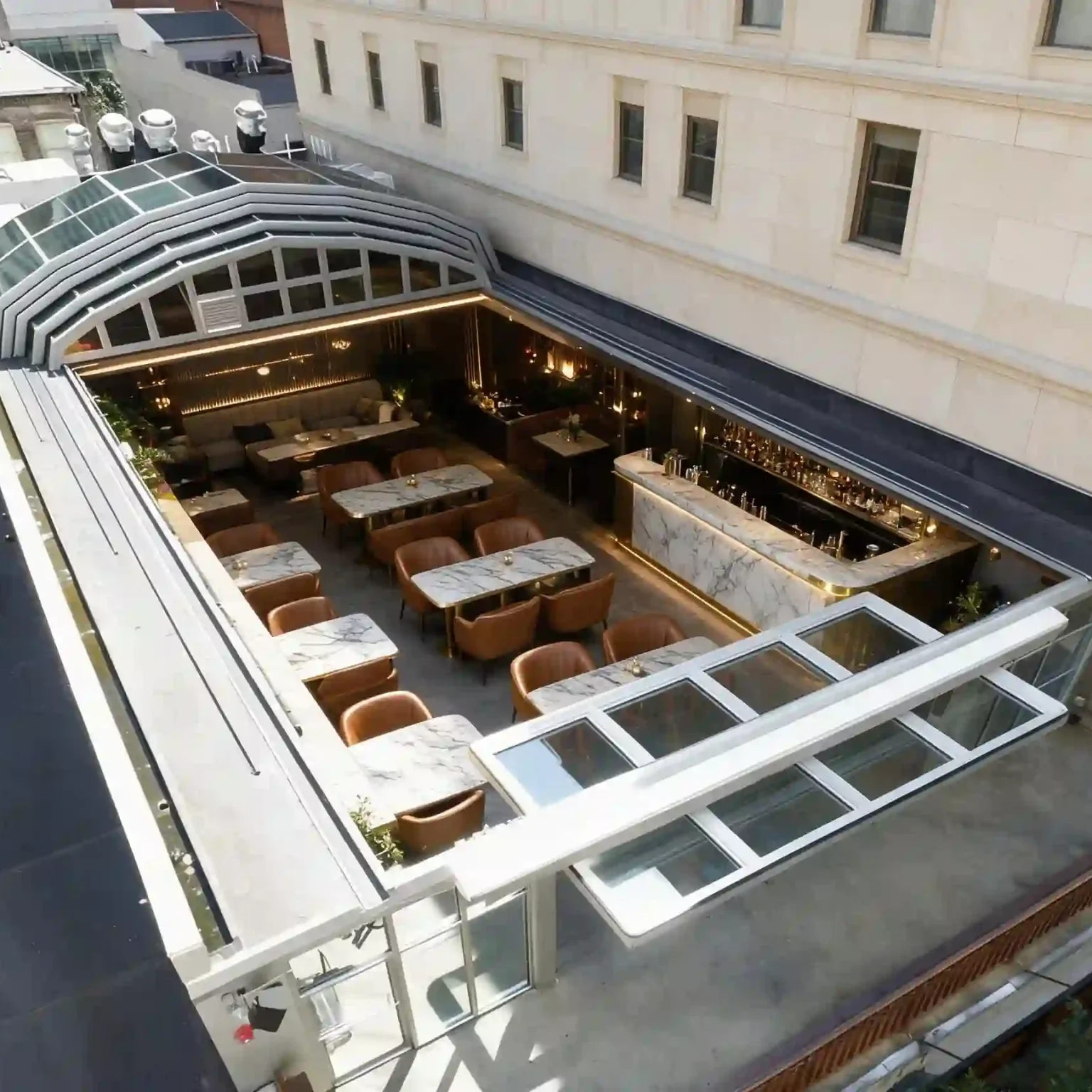 Commercial rooftop retractable glass roof for restaurant terrace dining area