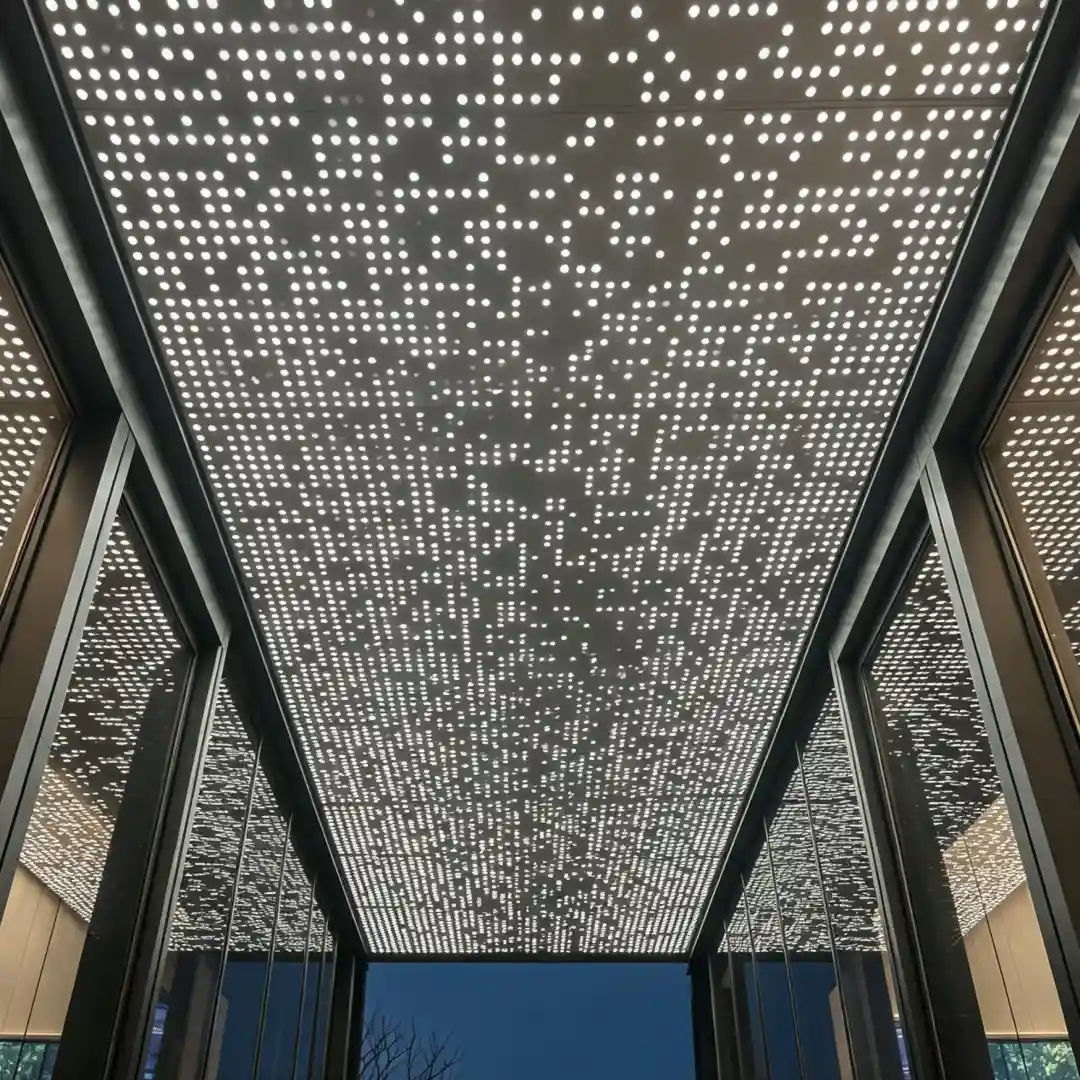 Luxury aluminum entrance canopy for hotel and commercial building